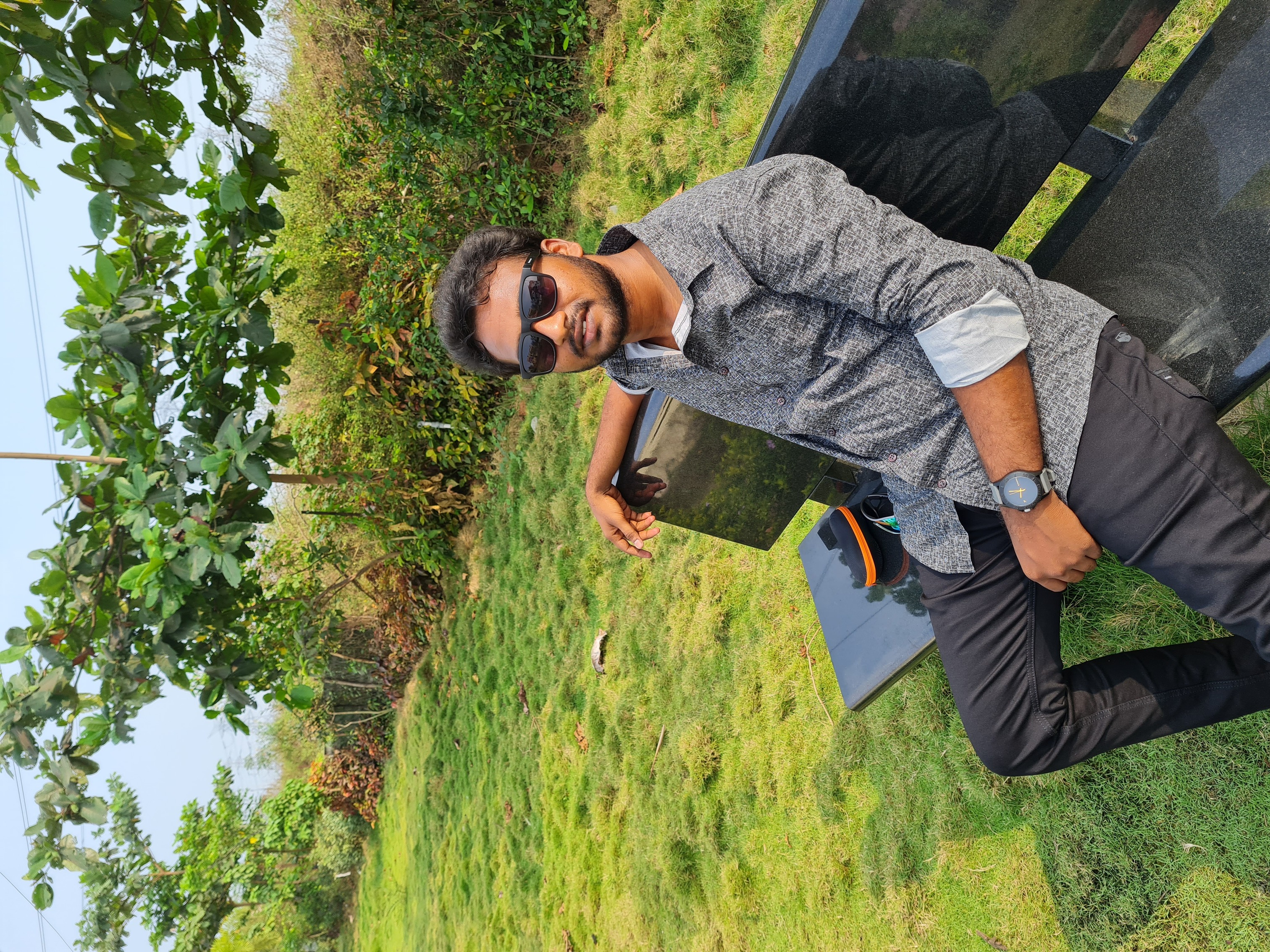 Gallery Image - Karle