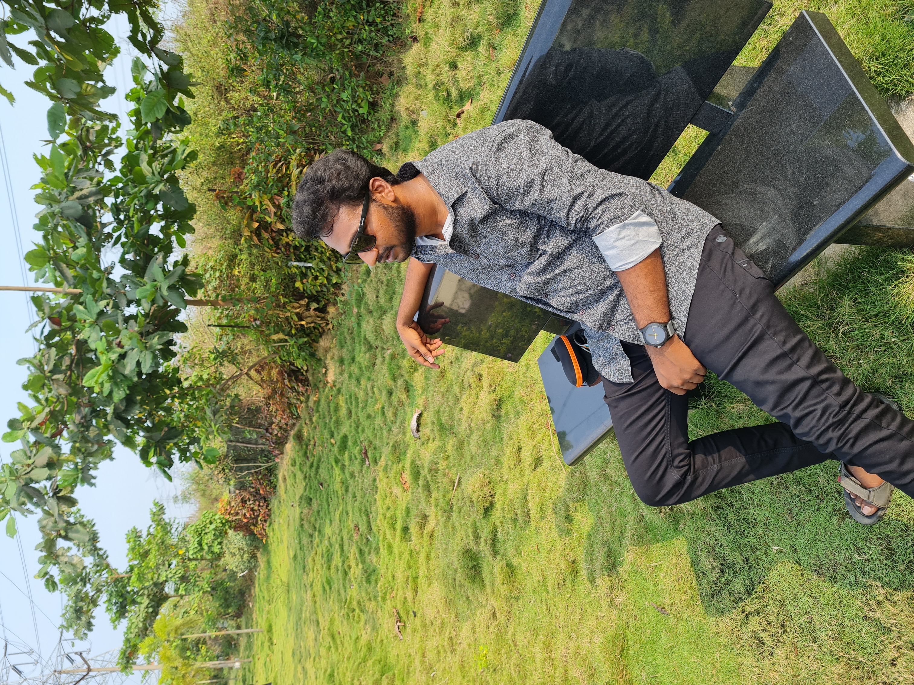 Gallery Image - Karle