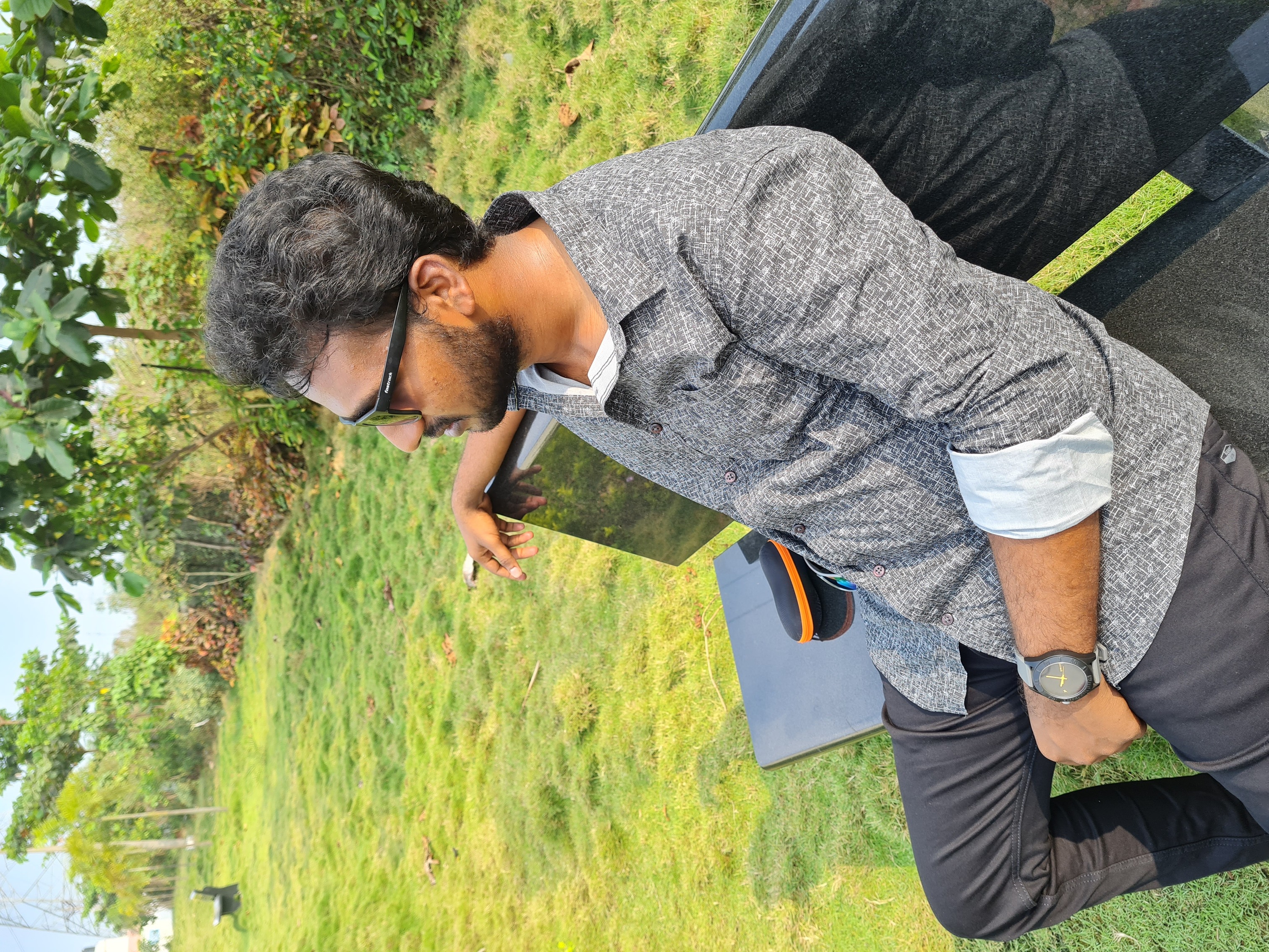 Gallery Image - Karle